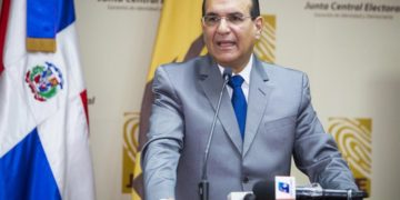 Presidente JCE  llama a  dominicanos ‘acudir a votar es donde se defiende el voto’