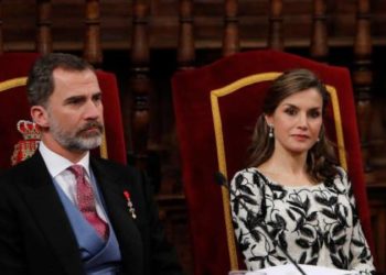 Los reyes de España se someten al test del coronavirus