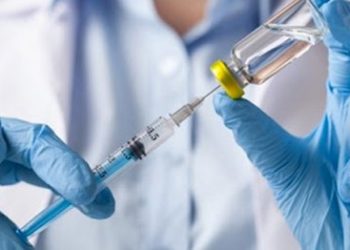 Una empresa dice su vacuna contra coronavirus está lista para pruebas