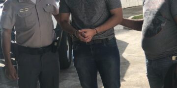 Félix Portes, abogado de la víctima, dijo que agresor que arrojó café a empleada puede ser condenado a cinco años de prisión