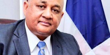 Gobierno dotará de laptops a profesores y estudiantes para inicio año escolar virtual 2020