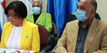 Designación de 18 directores regionales sin concurso genera controversia en el sector educativo