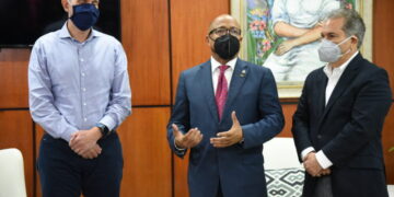 Presidente CD recibe visita ejecutivos Cervecería Nacional Dominicana
