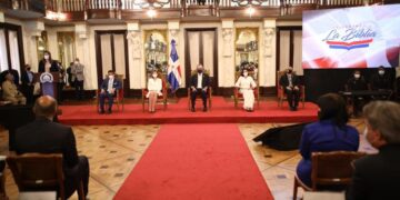 El presidente Luis Abinader encabezó celebración del Día Nacional de la Biblia, instituido mediante la ley número 208-84.