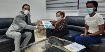 Alianza Cristiana Dominicana se reúne con legisladores dominicanos para promover tres causales del Código Penal