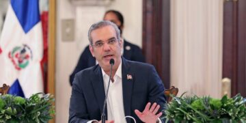 ABINADER INICIARÁ ESTE JUEVES DIÁLOGO CON LIDERAZGO POLÍTICO
