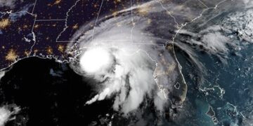 Huracán Sally amenaza a Estados Unidos con inundaciones mortales