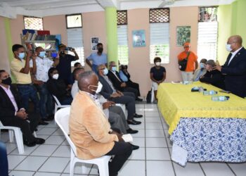 Presidente de la Cámara de Diputados Alfredo Pacheco visita varios Centros Educativos y Culturales de Cristo Rey