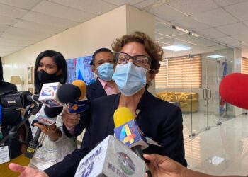 Este lunes continuaron   entrevistas la comisión especial del Senado,  a los postulantes a formar parte de la nueva JCE