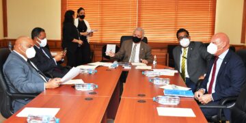 Comisión Especial acuerda invitar al Contralor General de la República para conocer  levantamientos en los ministerios y su situación administrativa