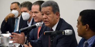 Leonel dice  elecciones no las perdieron ´los señoritos´ en las mesas electorales sino por la imposiciones de un candidato presidencial