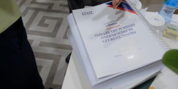 Proyecto de Ley de Presupuesto 2021 contempla gravar el salario de Navidad