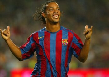 Ronaldinho Gaúcho anuncia estar positivo al Covid-19