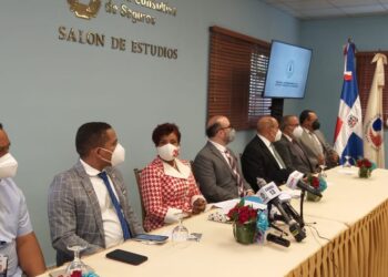 Competencias de los servidores del sector Seguro con Escuela de Formación