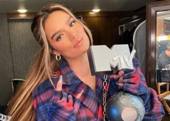 El K-Pop de BTS y el poder latino de Karol G triunfan en los EMA de MTV