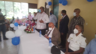 Alcalde de SD-Oeste José Andújar se reúne con representantes comunitarios de Herrera