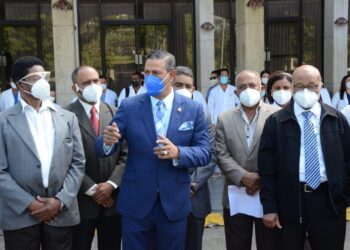 MSP inicia plan para enfrentar el  Covid-19 e  instala varios puntos fijos de toma para   muestras PCR en Santiago