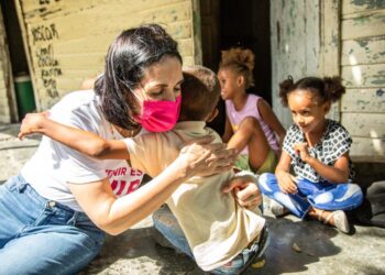 Raquel Arbaje inicia trabajos como presidenta del Gabinete de Niñez y Adolescencia para prevención de uniones tempranas