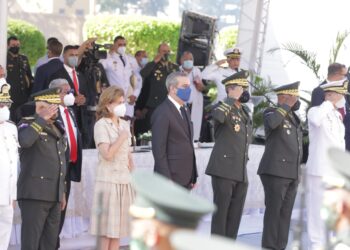 Presidente Luis Abinader encabeza graduación de 43 cadetes de la Academia Militar Batalla de Las Carreras