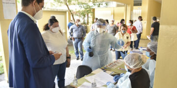 Ministerio de Educación interviene y centros educativos para prevenir casos de COVID19