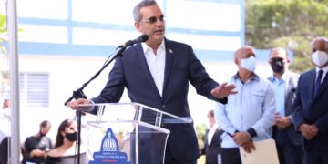 Abinader llama a mantener viva memoria de las hermanas Mirabal, resalta valentía y sacrificio