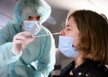 Suben casos de COVID en el país; reportan 1,258 y dos fallecimientos