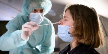 Suben casos de COVID en el país; reportan 1,258 y dos fallecimientos