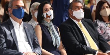 Presidente otorga exequátur post mortem como doctora en derecho a Minerva Mirabal