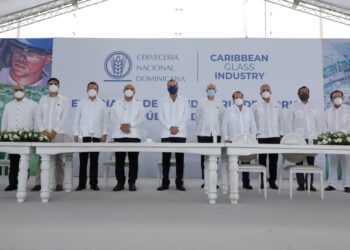 Presidente Abinader participó acto construcción de  planta de producción de vidrio de Cervecería Nacional Dominicana