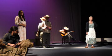 Ministerio de Cultura dispone la apertura de teatros oficiales y privados