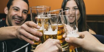 México implementa   Ley seca  durante los fines de semana para evitar contagios  de Covid-19