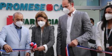 vicepresidenta encabeza inaugura farmacia en la Ciudad Sanitaria con un inventario que supera los 4 millones de pesos