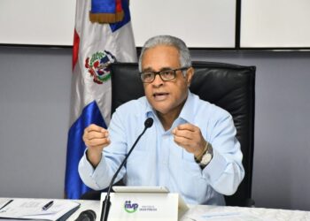 El exministro Sánchez Cárdenas propone redoblar vigilancia ante nuevo pico de la covid-19