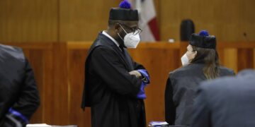 MP continúa este lunes medidas de coerción contra exfuncionarios de DM