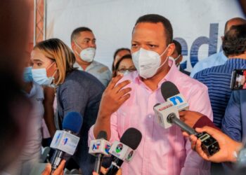 Edesur ilumina con más de 300 lámparas el popular sector de Cristo Rey