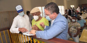 APORDOM entrega bono navideño a 147 sindicatos portuarios en todo el país