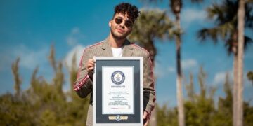 Prince Royce recibe certificación por su primer Guinness World Records