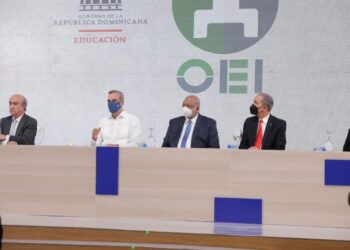 Presidente exhorta países Iberoamericanos unir esfuerzos para acabar brecha digital