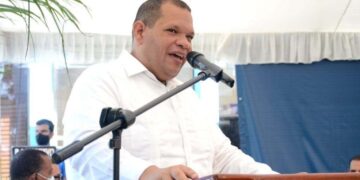 Alcaldía de SDN cierra todos sus parques para evitar acumulación de personas