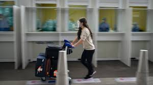 Salud Pública y Turismo piden suspender vuelos desde Reino Unido por nueva cepa de coronavirus