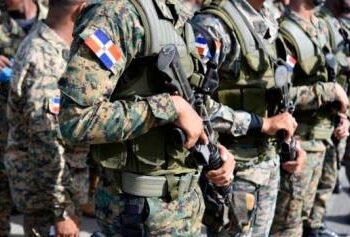 Gobierno inicia pago de doble sueldo a militares y el Consejo Nacional de Drogas
