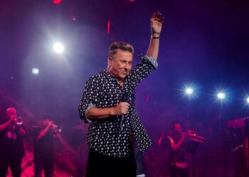 Salud Pública asegura que Ricardo Montaner no tenía permiso para concierto semipresencial