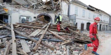 El papa solicita a los países que ayuden a Croacia tras el terremoto del martes