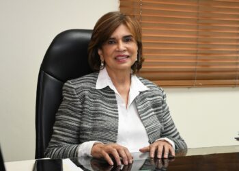 Salud Pública exhorta a familia vacunar niñas contra el virus del papiloma e informa tiene disponible vacunas