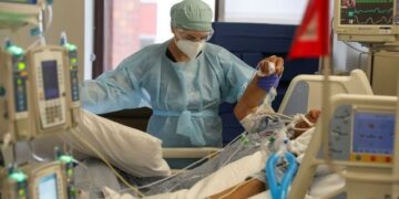 Ocupación camas COVID-19, UCI y ventiladores continúa registrando aumento