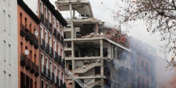Explosión en Madrid: al menos tres muertos en edificio del centro de la capital de España