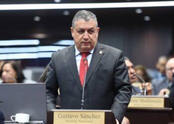 Gustavo Sánchez llama «trujillista e inaceptable» el uso de la fuerza de PN en toque de queda