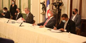 Ministerio de la Presidencia y Poder Judicial firman convenio para regularizar titulación de inmuebles del Estado