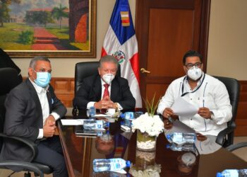 Senado de la República y representantes de instituciones gubernamentales analizan  Proyecto de Ley de Control de Expendio, Suministro y Consumo de Bebidas Alcohólicas