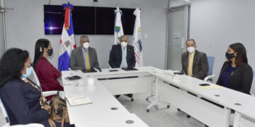 Ministerio de Salud firma acuerdo  Evaluación Desempeño Institucional con el MAP